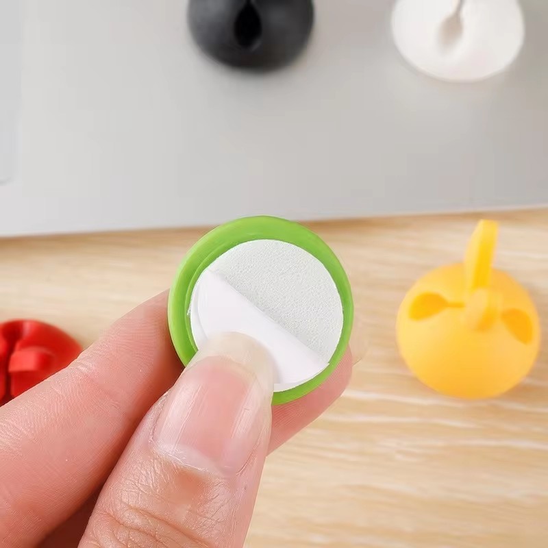 Cute Rabbit Ear Cable Manager  - Cable Staple Clip recensione e prezzo